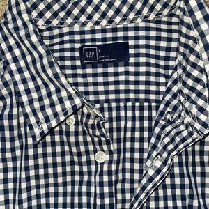 Men’s Gap Sz. Lg. Navy Blue check button up “Lived In shirt”